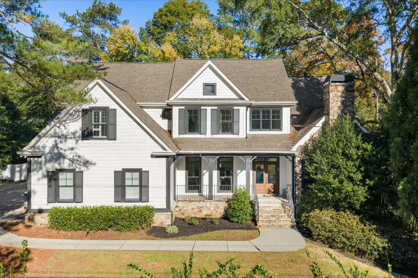 Residential architecture in North Atlanta represented by Aliza Friedman